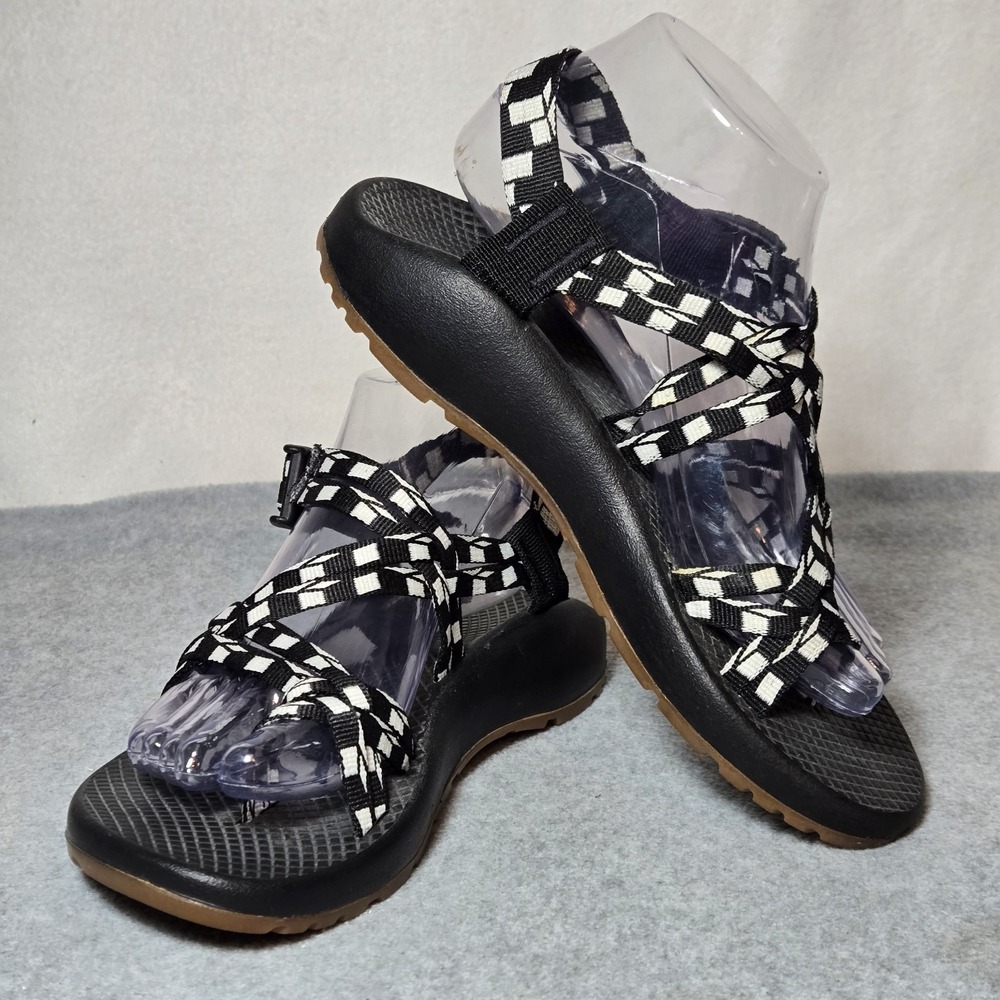 Chaco Womens 8M ZX/2 Classic Sandal in Cubit Black White Worn‎ 2x Water Hike EUC